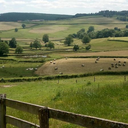 Gite A La Ferme Le Rousset Exteriér fotografie